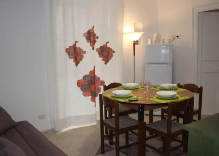 San Basilio Apartment *