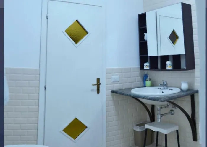 San Basilio Apartment *