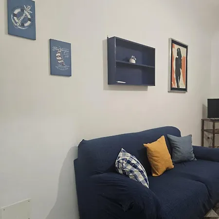 San Basilio Apartment *